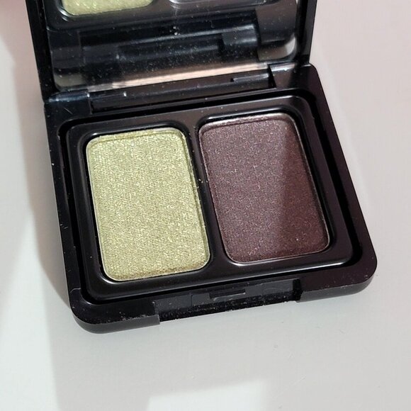 JAPONESQUE Velvet Touch Shadow Duo Complimentary Shades Set of 2 NEW - Picture 6 of 14